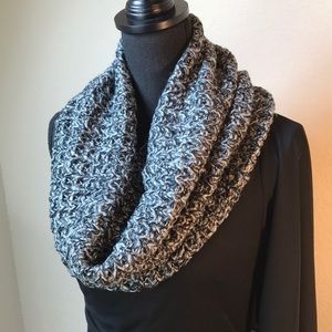Sperry Top Sider Black & Gray Infinity Scarf